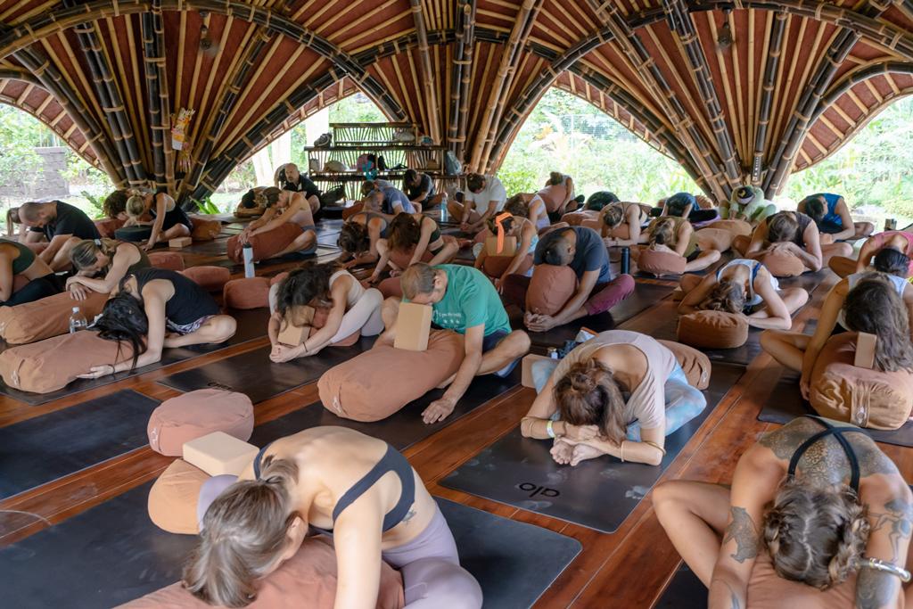 https://highend-traveller.com/alchemy-yoga-and-meditation-center-2/