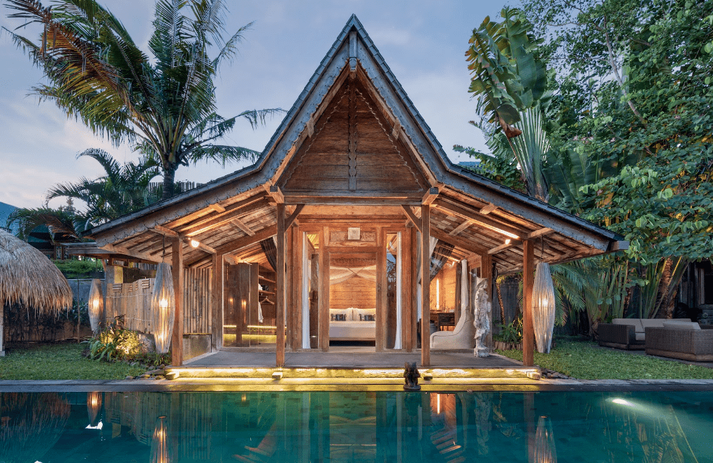 La Cabana Dijiwa Villa, a living art studio in the heart of Seminyak inaugurated, together with the launch of Lucy Dream Galery, a NFT platform initiated by Alexa Aguila Genoyer