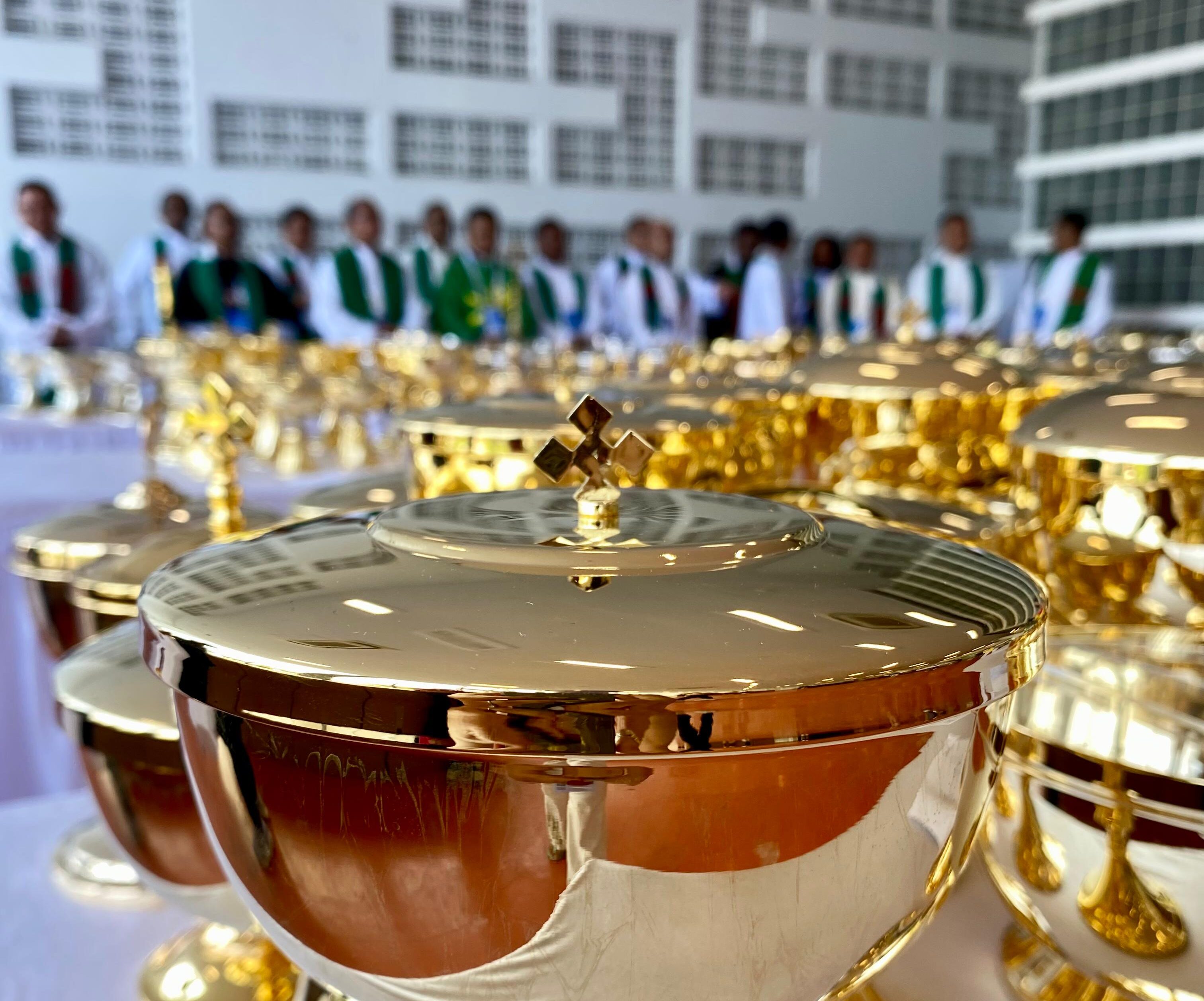 Pope Francis’s Apostolic Journey to Asia Pacific: Priests and Clergy Prepare for Sacred Holy Mass at Gelora Bung Karno with Reverence and Unity”