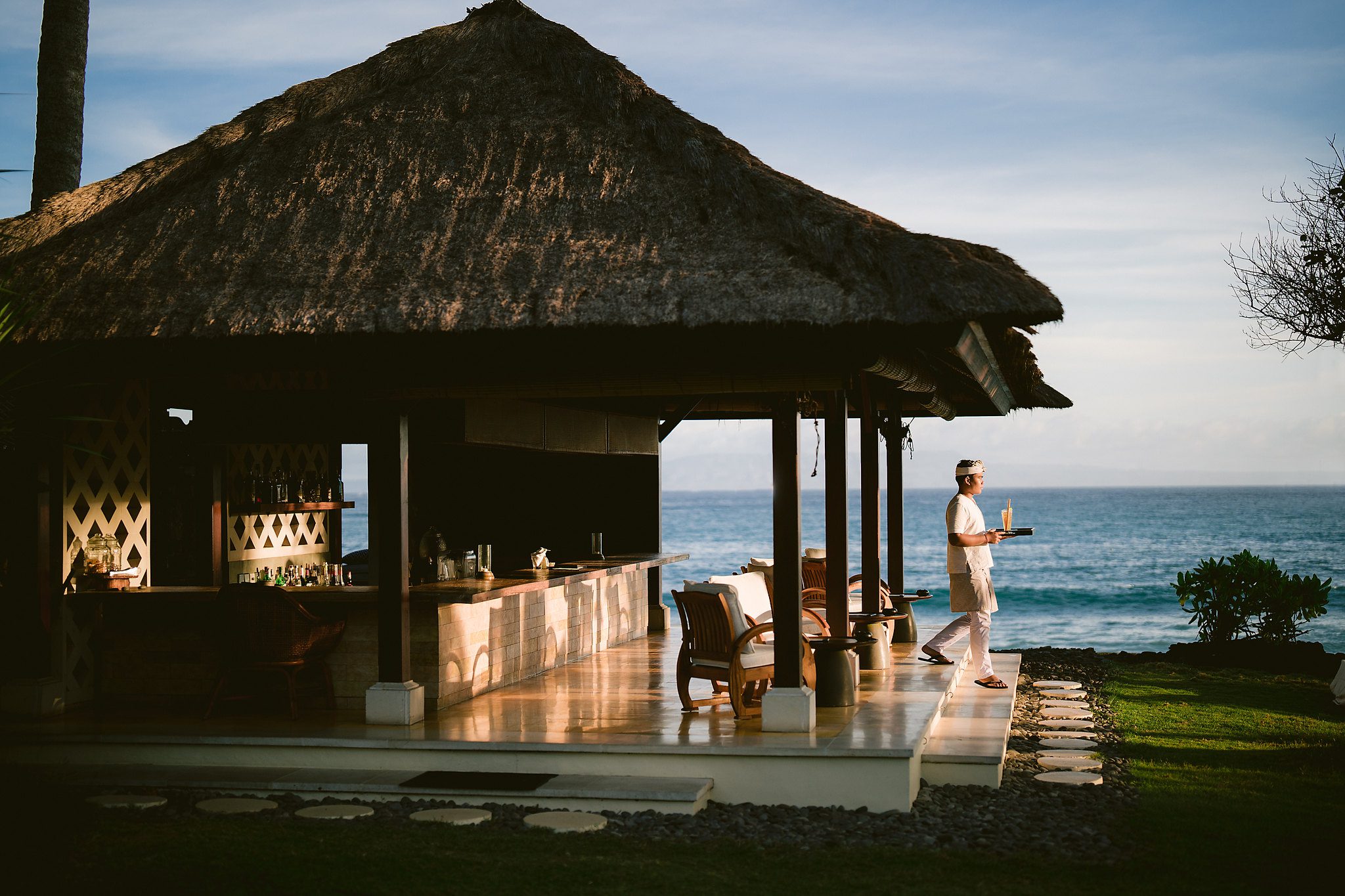 Where the Ocean Meets Tradition: Discover Unique Cocktails at Ocean Bar