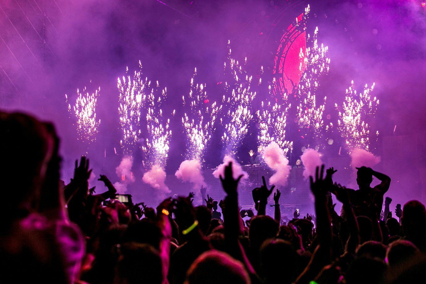 Summer Festival Circuit: Where the World Comes Alive in Colour and Sound