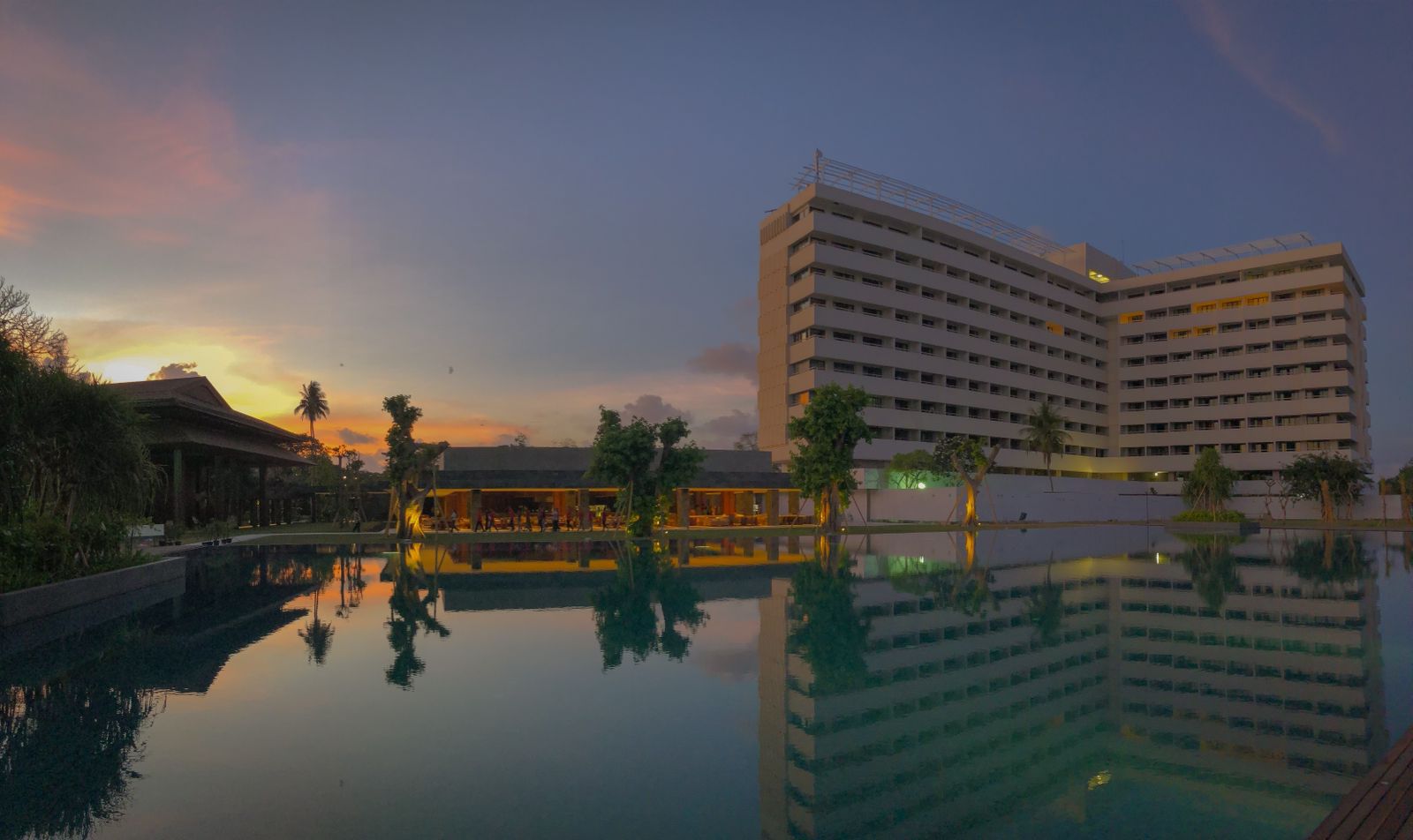 The Meru Sanur & Bali Beach Hotel by InJourney Hospitality Named Among the World’s Top 100 Hotels and Bali’s 30 Best Resorts